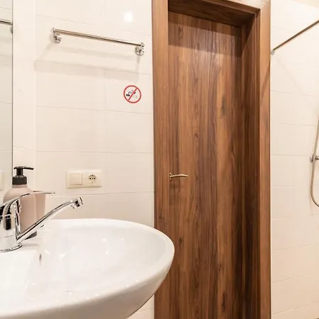 Rvr Smart Apart 204 Apartment
